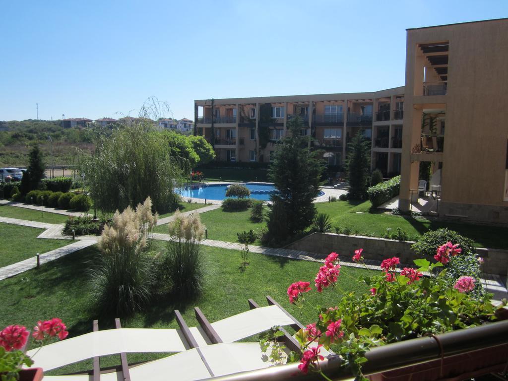 Sozopoli Hills Apartments ภายนอก รูปภาพ