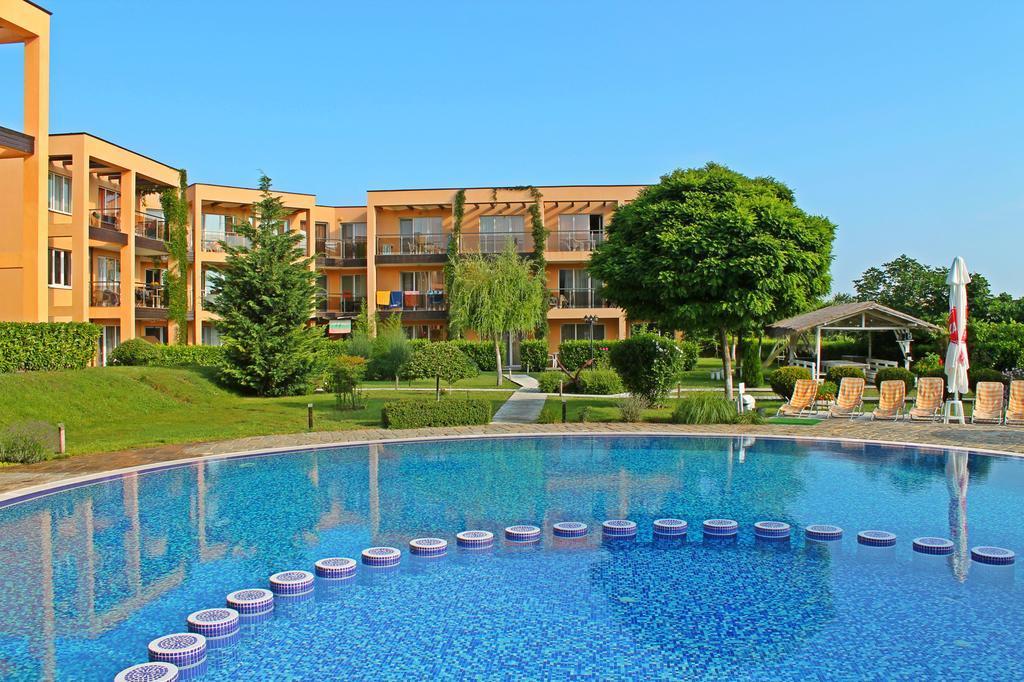 Sozopoli Hills Apartments ภายนอก รูปภาพ